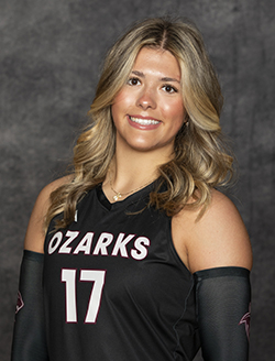 Kalli Noell head Shot